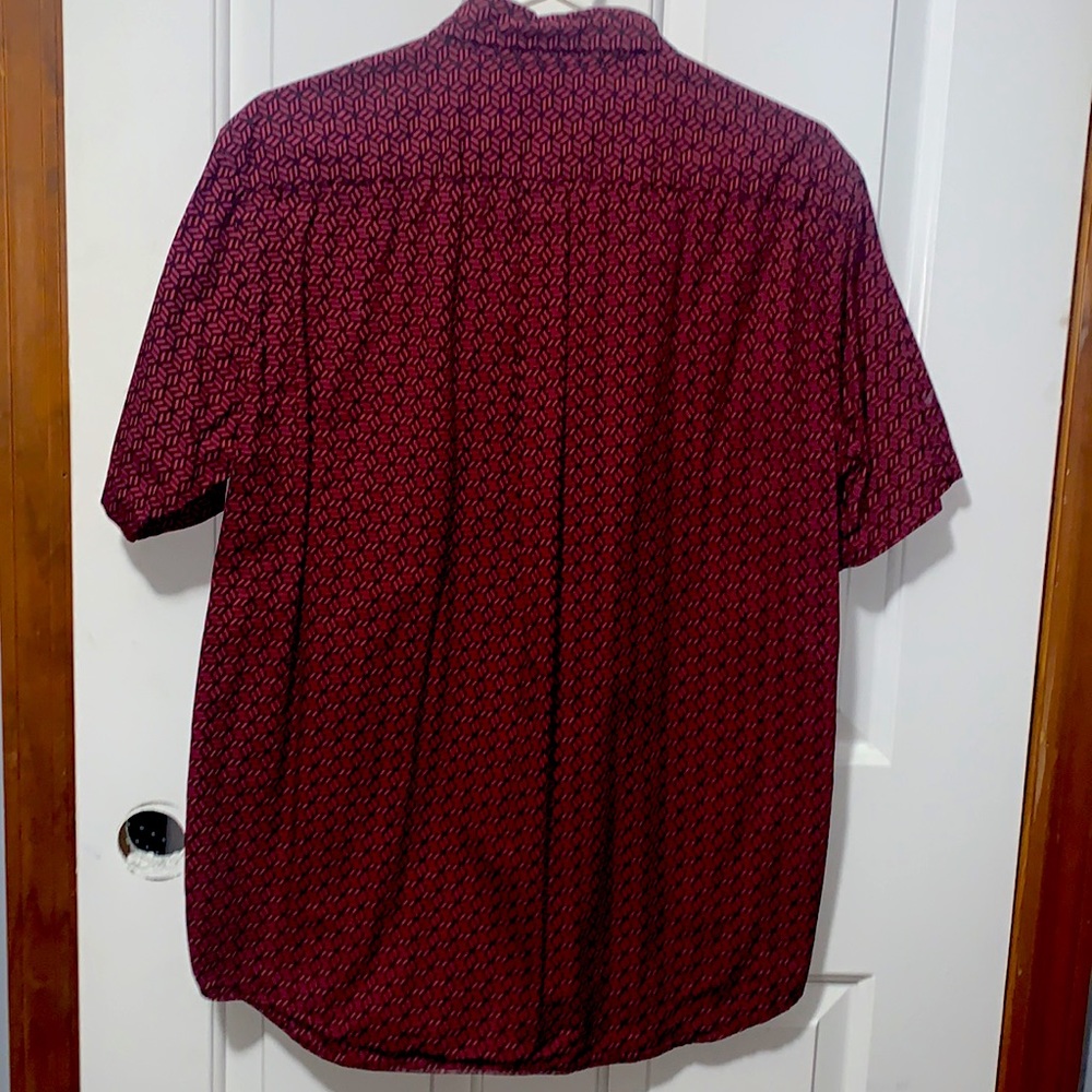 Great button down - Picture 3 of 3